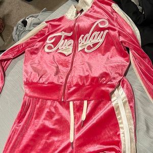 Pink two piece velvet set